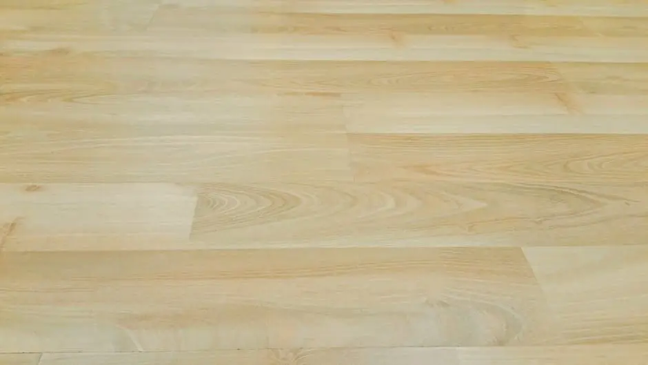 laminate wood flooring