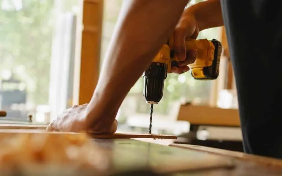 Find a flooring contractor
