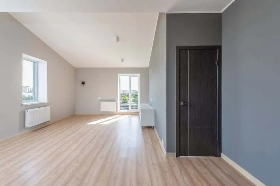 floating wood floor over concrete