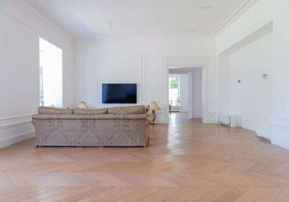 hardwood flooring installation near me
