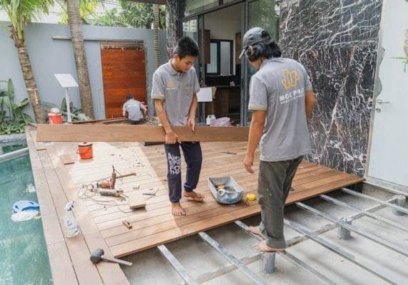 what to look for in a flooring contractor